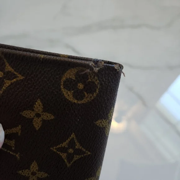 Louis Vuitton Envelope Wallet - Picture 6 of 16